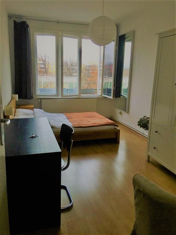 Private Room In The Centre Of Berlim Exterior foto